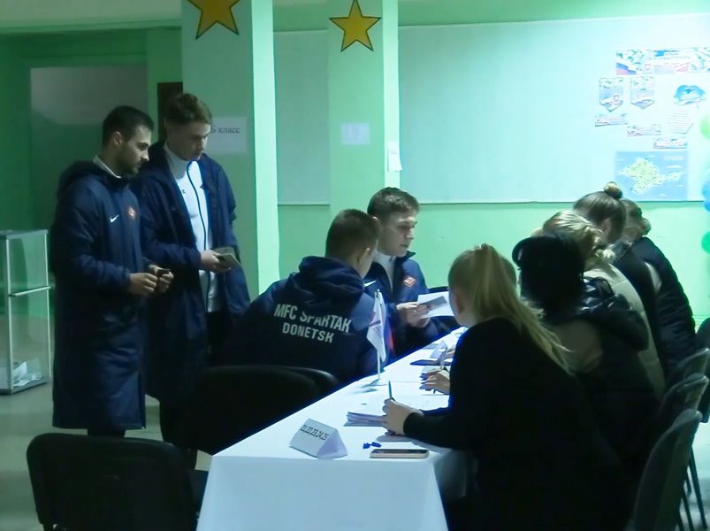 МФК «Спартак-Донецк» проголосовал на выборах.