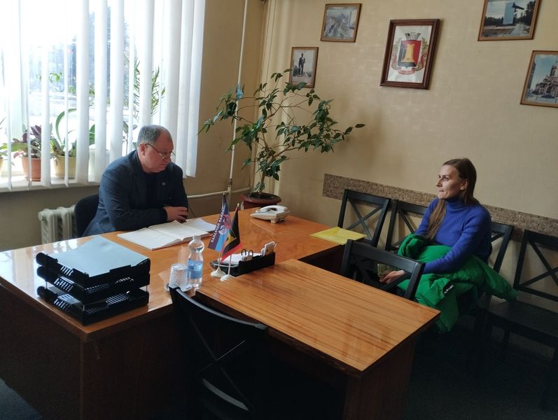 Заместитель главы администрации города Енакиево Божик С.А. провел личный прием граждан.