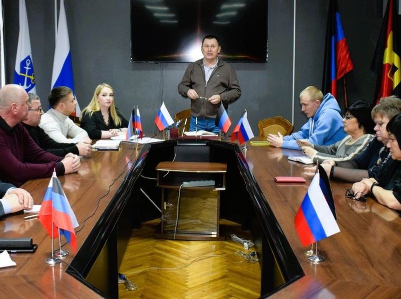 Состоялось заседание фракции &quot;Единая Россия&quot; в Енакиевском городском совете.