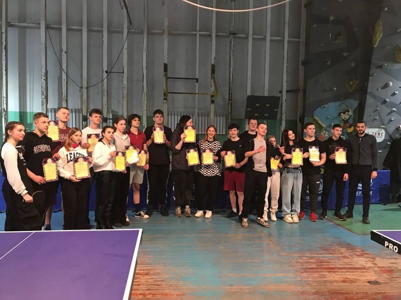 Прошли соревнования среди образовательных учреждений СПО города Енакиево по настольному теннису.