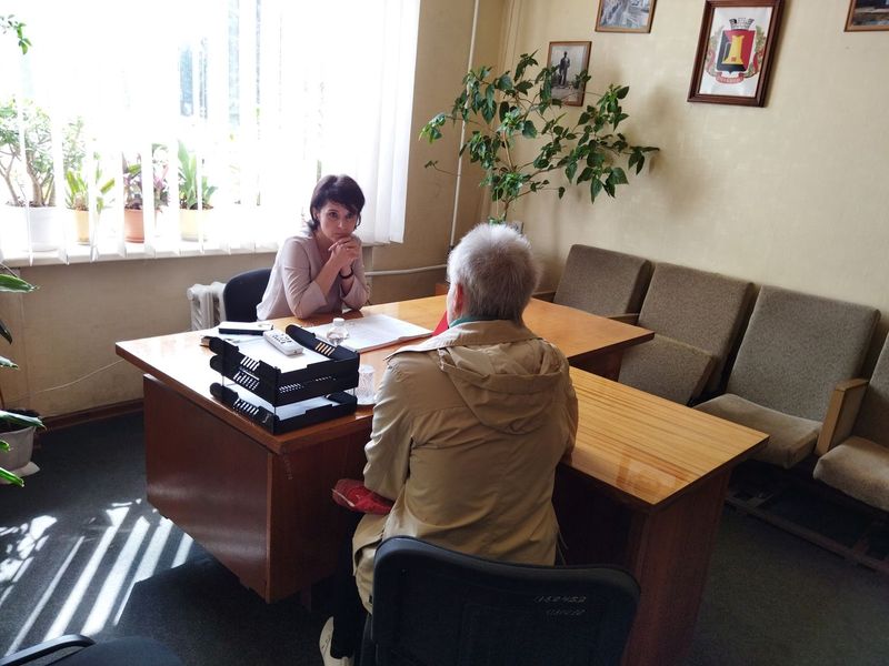 Управляющий делами администрации города Енакиево Стасенко Л.П. провела личный прием граждан.