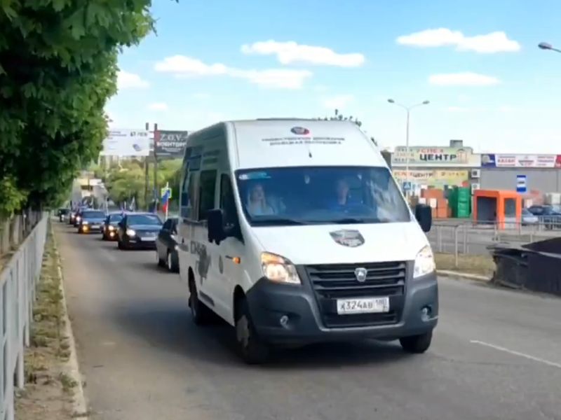 Спортивный забег и автопробег в честь юбилея Донецкой Народной Республики .