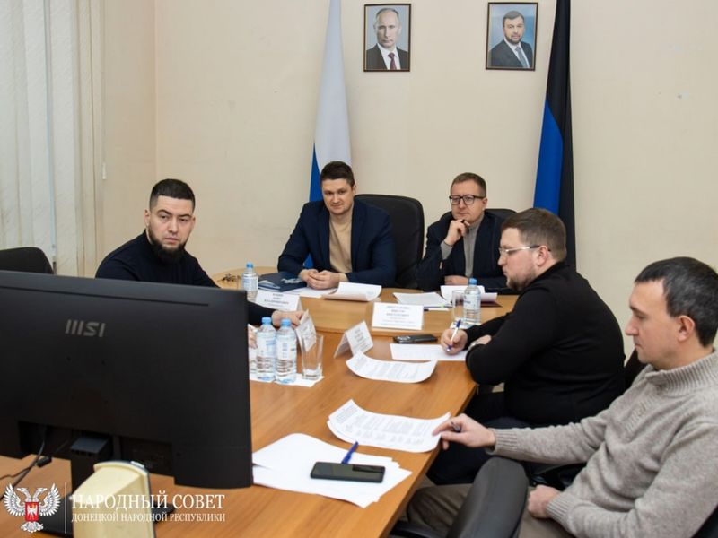 На связи с Кузбассом: депутаты провели совещание с Кемеровской областью по вопросам развития промышленности.