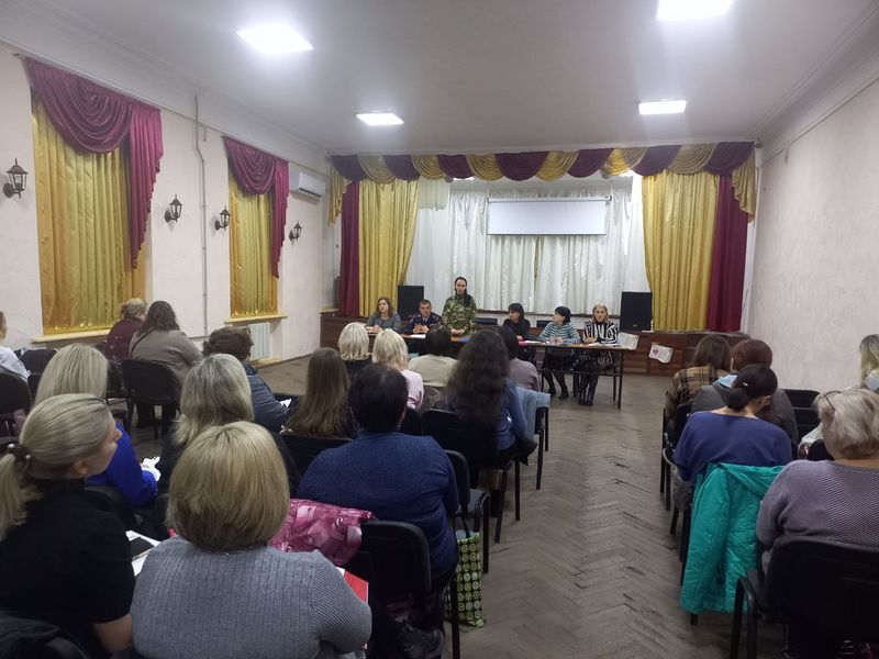 Совещание педагогов общеобразовательных учреждений города Енакиево по актуальным вопросам профилактики правонарушений и правового воспитания.