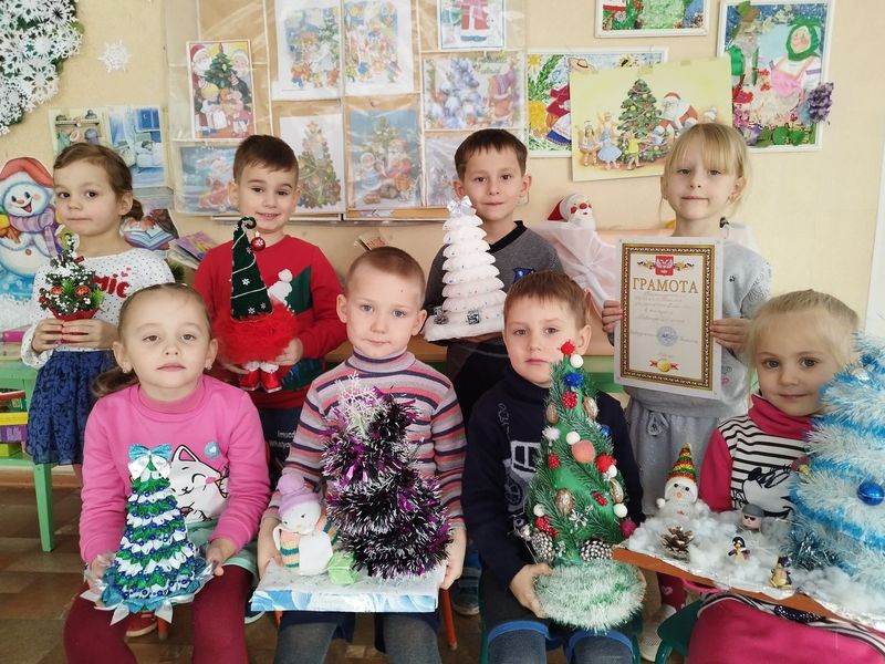 В детских садах завершился творческий смотр-конкурс «Новогодняя елка».