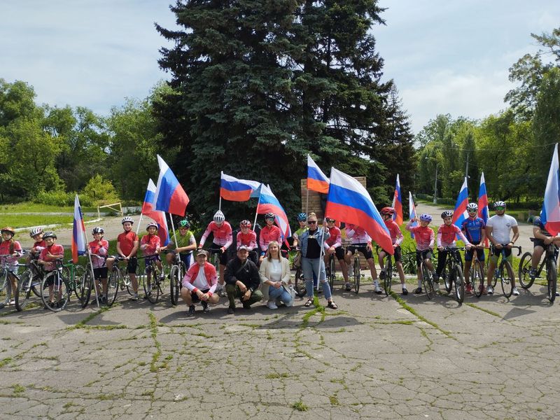 Состоялось спортивное мероприятие «Велопробег, посвященный празднованию Дня России».