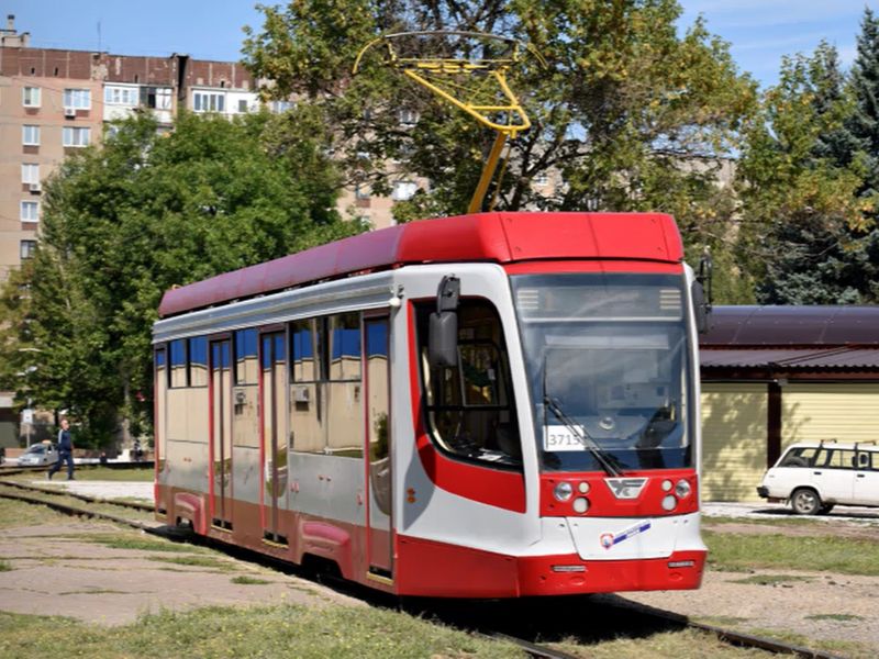 Ленинградская область обновила трамвайный парк Енакиево.