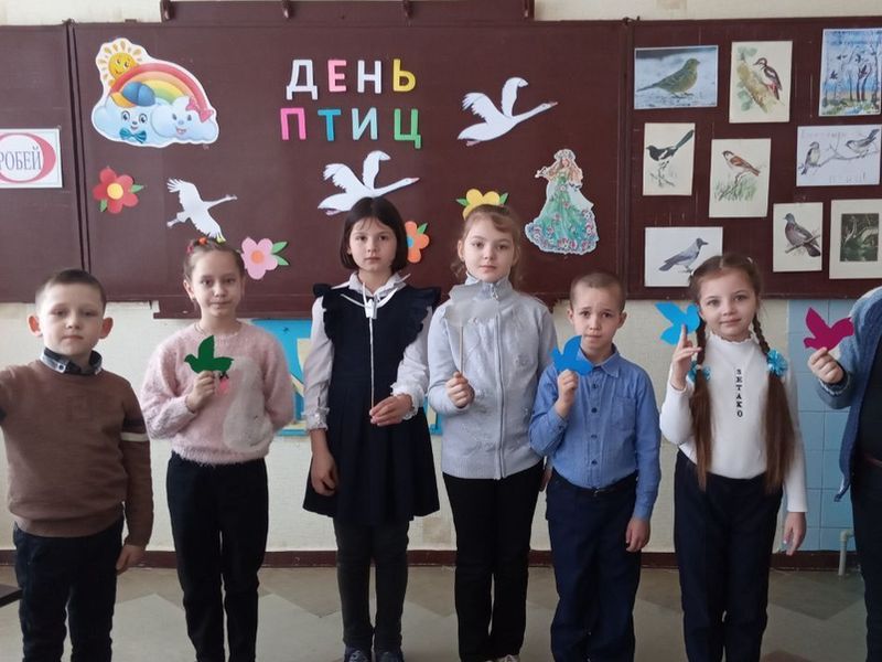 Мероприятия в образовательных учреждениях города Енакиево, посвященные Международному дню птиц.