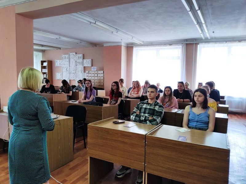 Состоялась встреча студентов с врачом ГБУ «Городской центр здоровья города Енакиево» Красько Е.В. в рамках Всемирного дня без табака.