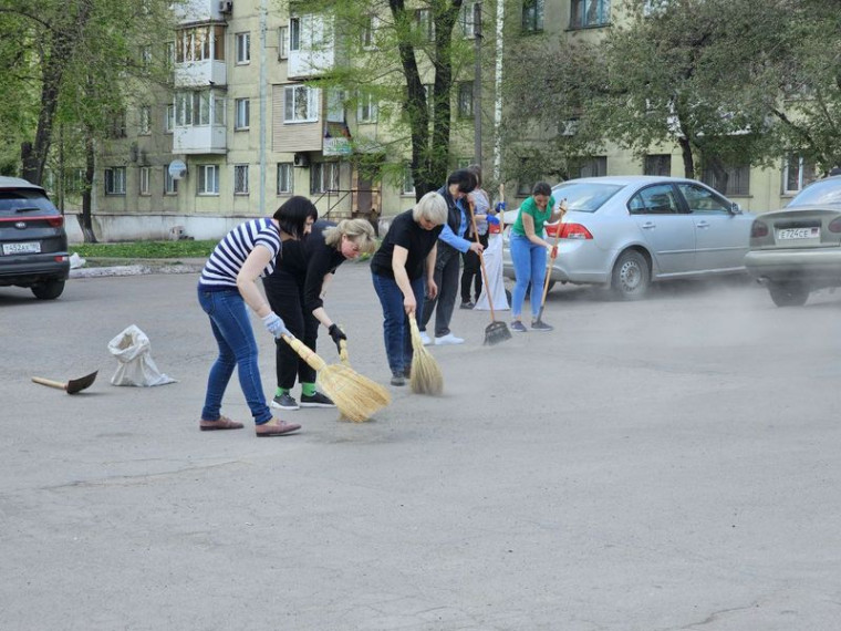 Состоялся общегородской санитарный час в городском округе Енакиево.