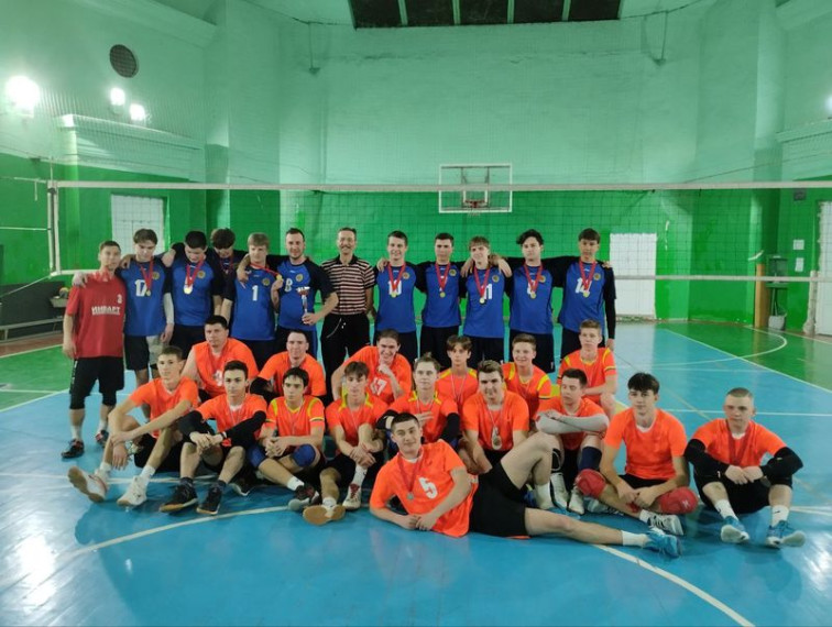 Прошёл традиционный ежегодный турнир по волейболу, посвященный Г.Т. Береговому.