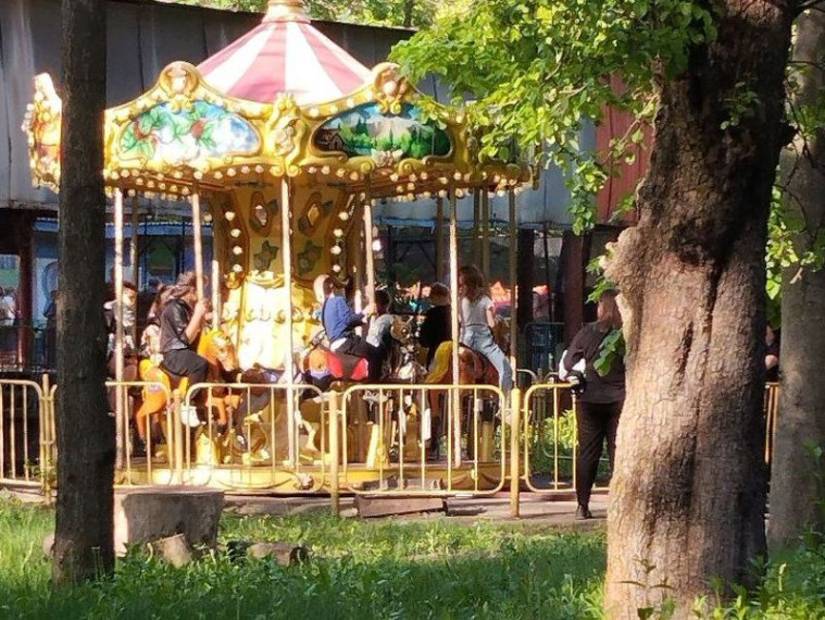 Состоялось открытие МБУ «Городской парк культуры и отдыха им Н.А. Вознесенского» администрации города Енакиево.