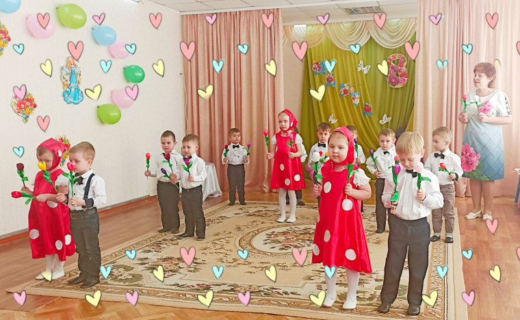 Праздничные мероприятия, приуроченные к Международному женскому дню, в дошкольных образовательных учреждениях города Енакиево.