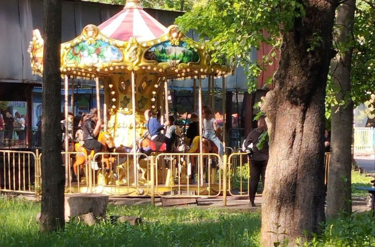 Состоялось открытие МБУ «Городской парк культуры и отдыха им Н.А. Вознесенского» администрации города Енакиево.