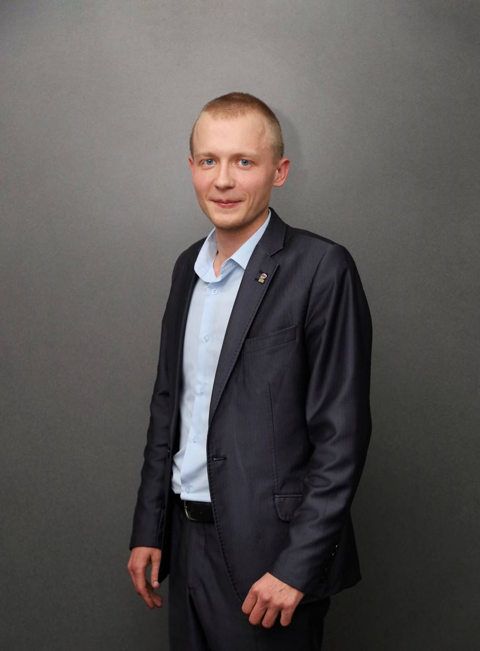 Красильников Владислав Сергеевич.